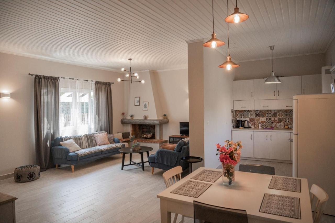Lefko'S House- Contemporary, Fully Renovated House Villa Касиопи Екстериор снимка